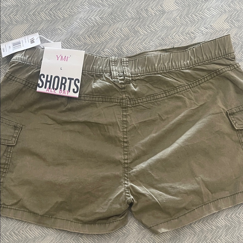 YMI Women's Khaki Cargo Shorts - Picture 2 of 2